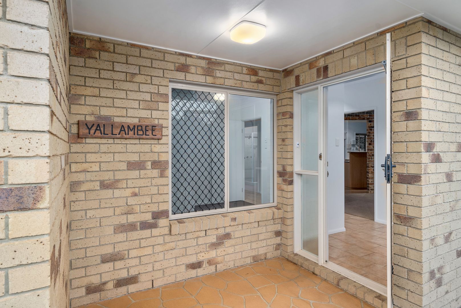 12 Brigalow Court, Murrumba Downs QLD 4503, Image 2