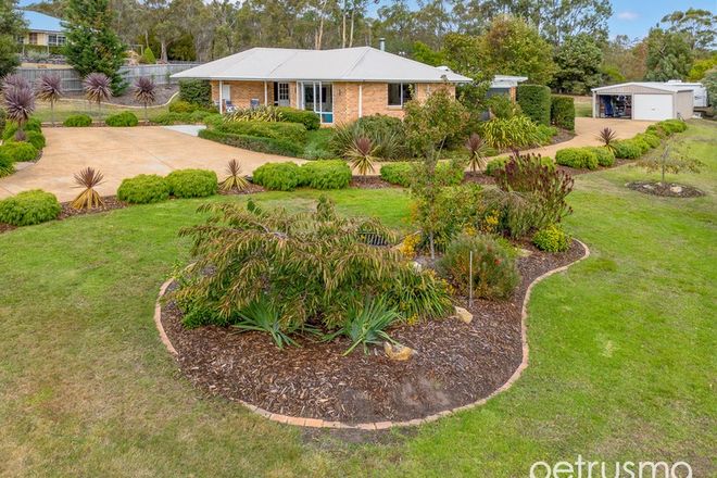 Picture of 20 Burwood Drive, BLACKMANS BAY TAS 7052