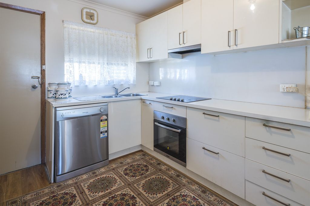 Unit 4, 52 Jennings Street, Kyneton VIC 3444, Image 0