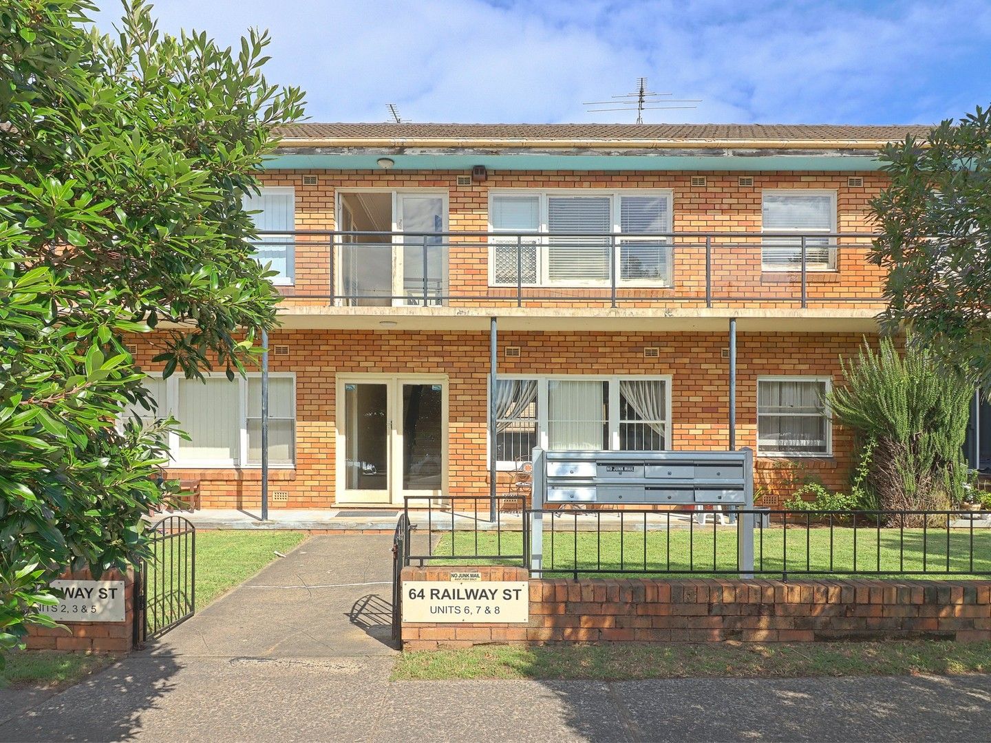 1 bedrooms Apartment / Unit / Flat in 7/64 Railway Street ROCKDALE NSW, 2216
