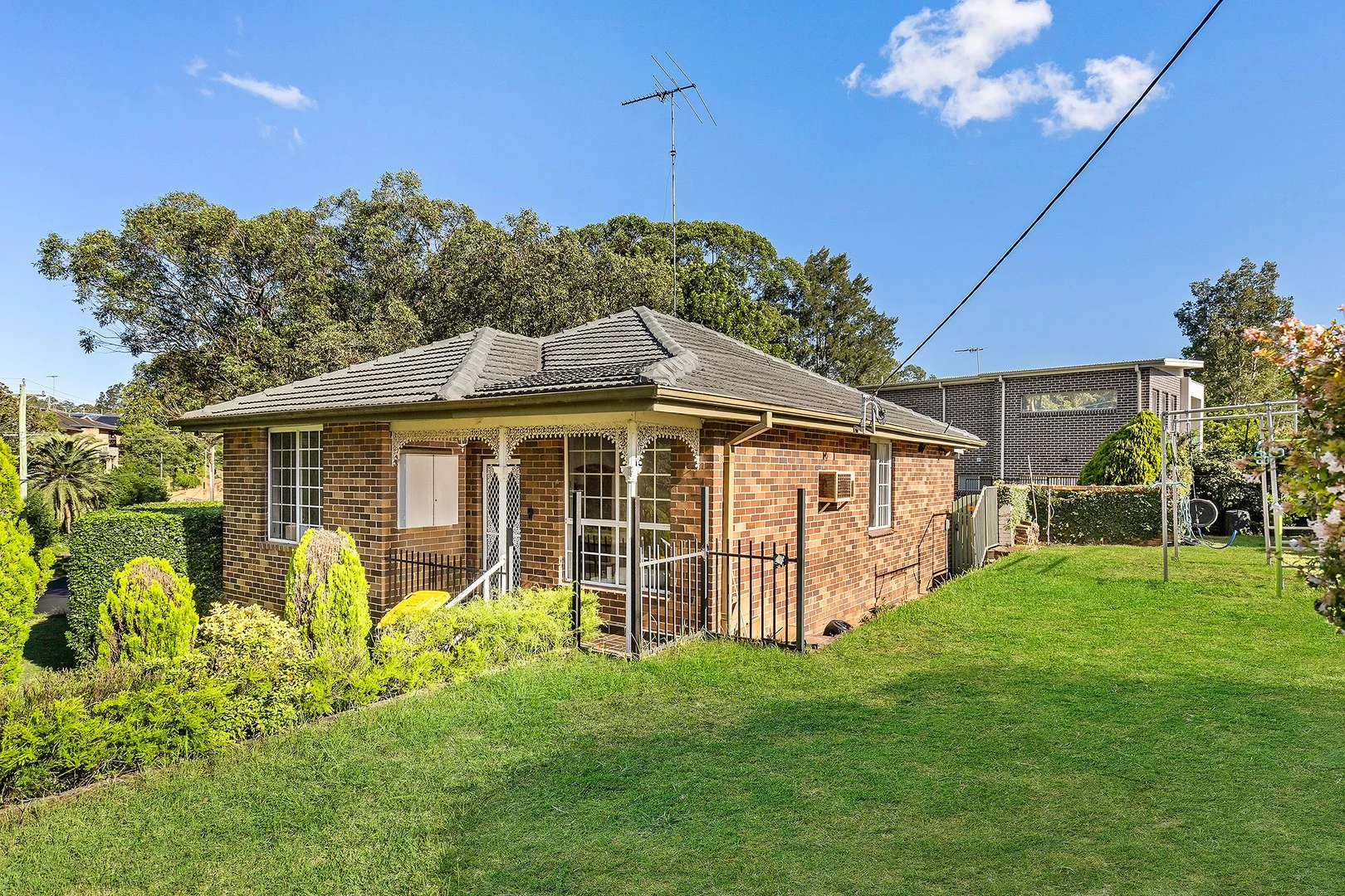 Additional image 2 of 42 Neptune Street, Dundas Valley NSW 2117