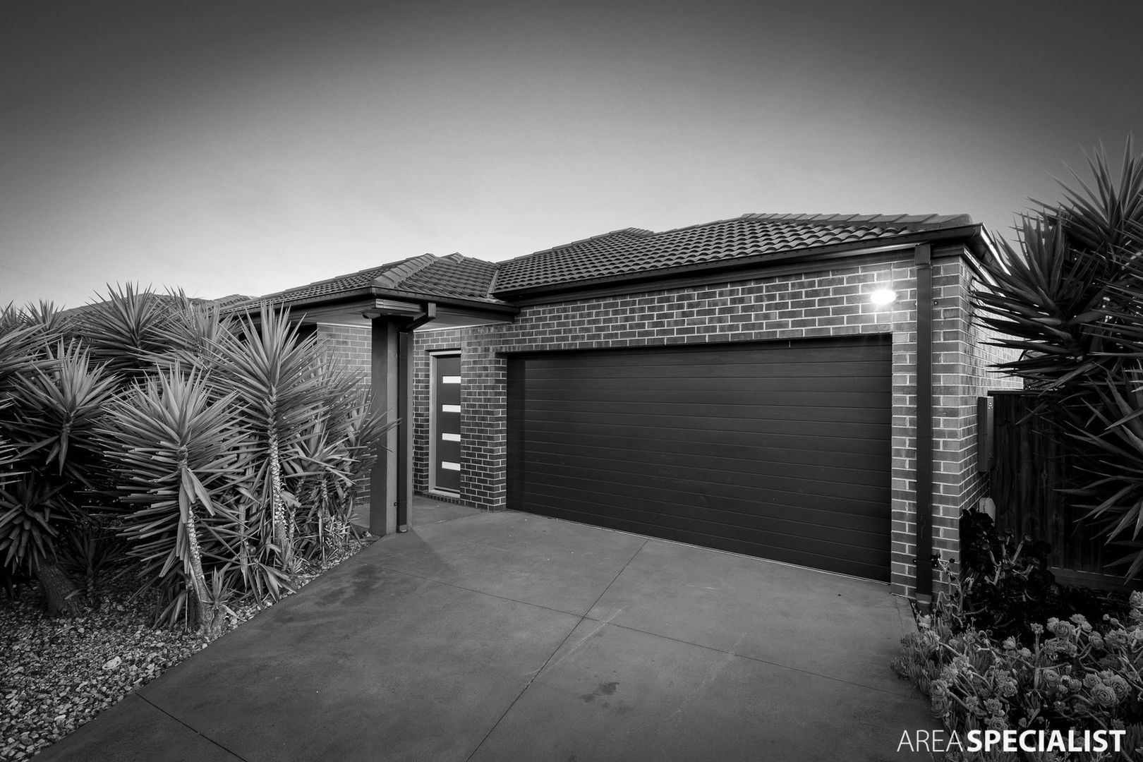 4 Anchor Crescent, Point Cook VIC 3030