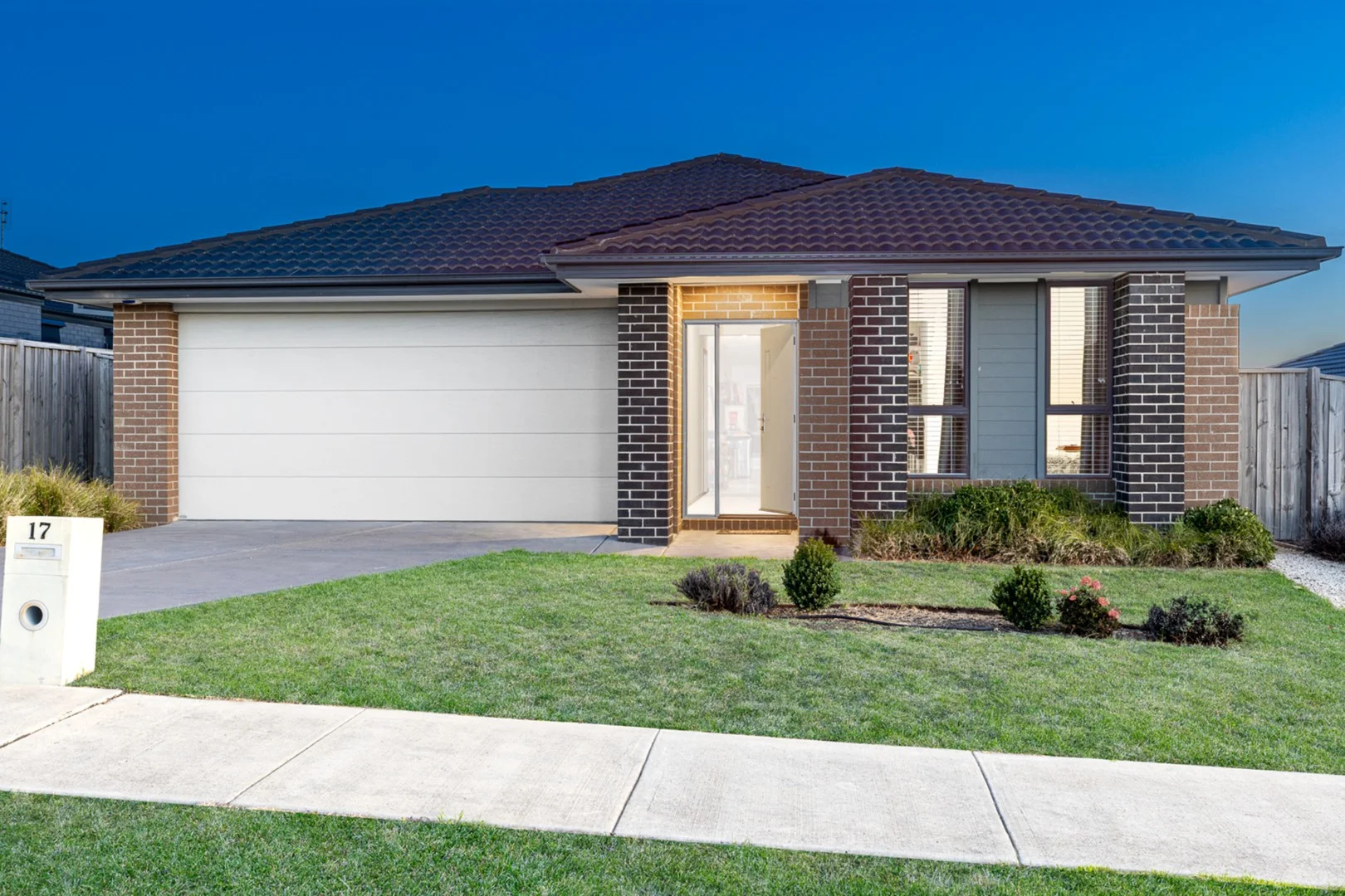 17 Cortina Drive, Winter Valley VIC 3358