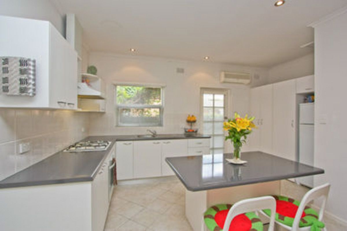 1 bedrooms Apartment / Unit / Flat in 3/11 Philip Avenue LEABROOK SA, 5068