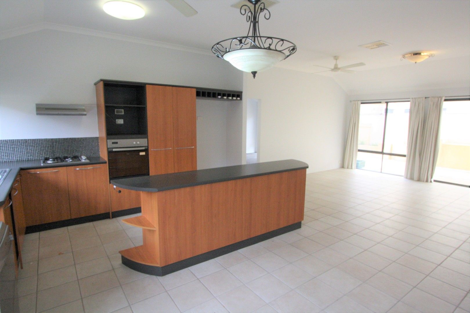 4 bedrooms House in 321 Epsom Avenue REDCLIFFE WA, 6104