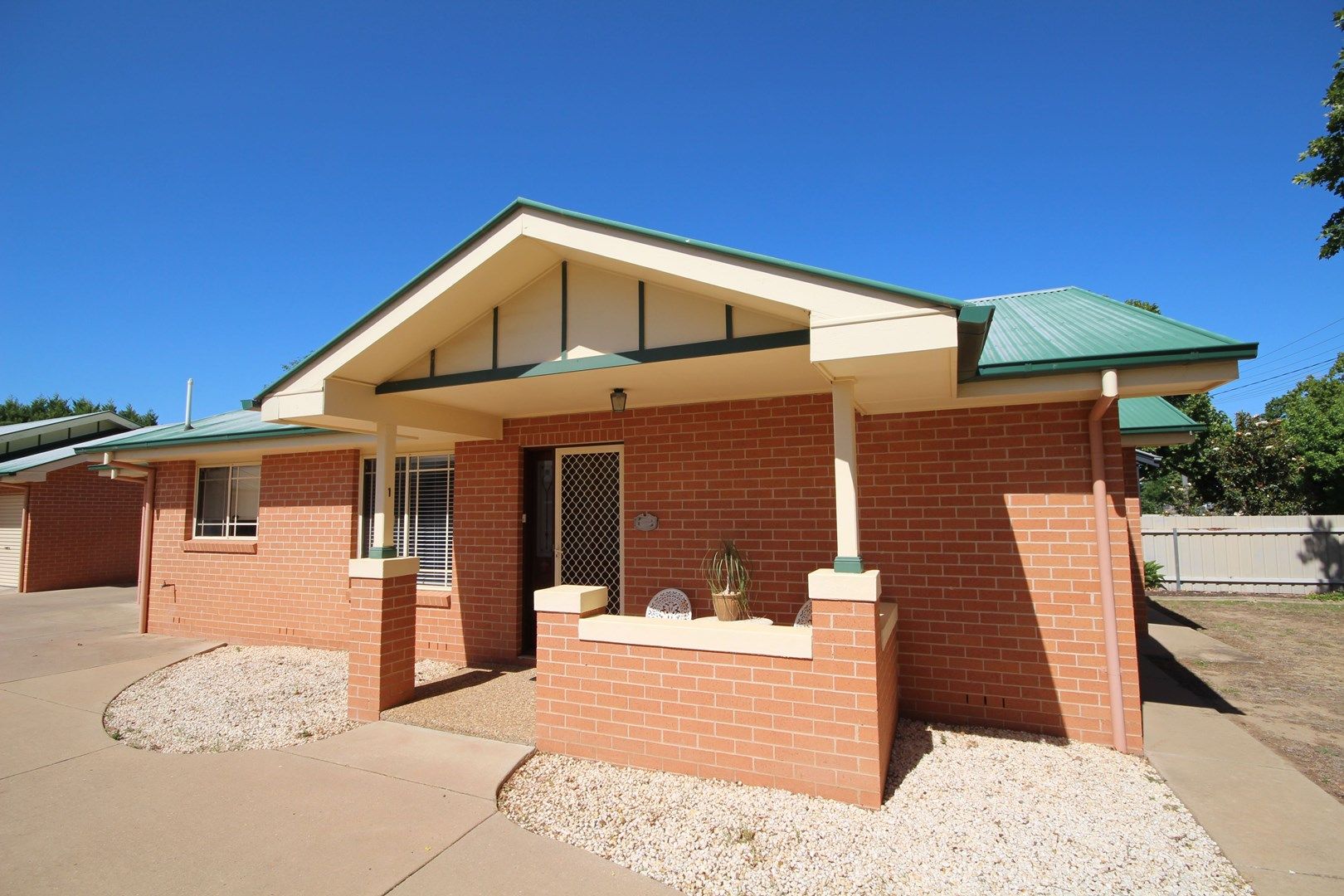 1/212 Gurwood Street, Wagga Wagga NSW 2650, Image 0