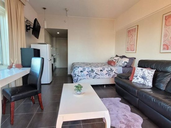 Studio in 608.355 MAIN STREET, KANGAROO POINT QLD, 4169