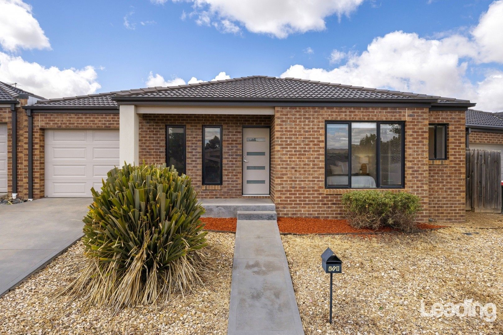 3 bedrooms House in 6/8 Pads Way SUNBURY VIC, 3429