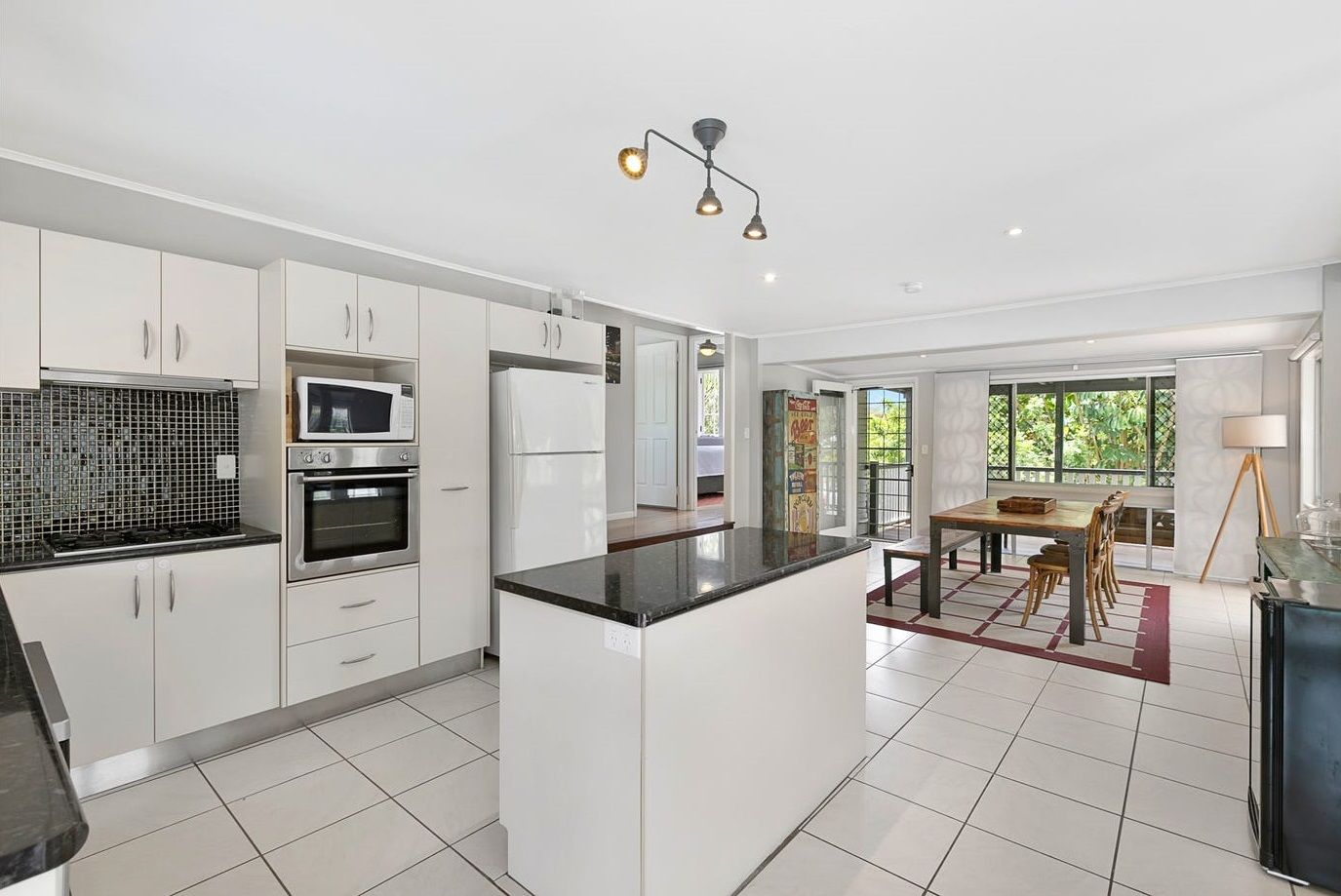 142 Dunbar Street, Mount Gravatt East QLD 4122 House For Rent Domain