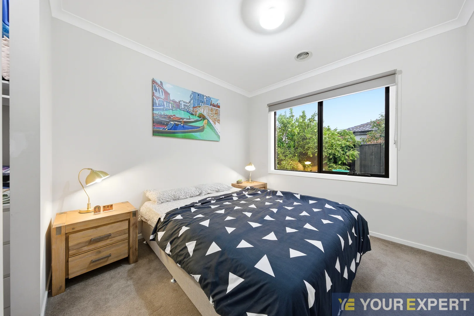 Additional image 8 of 100 Deoro Parade, Clyde North VIC 3978