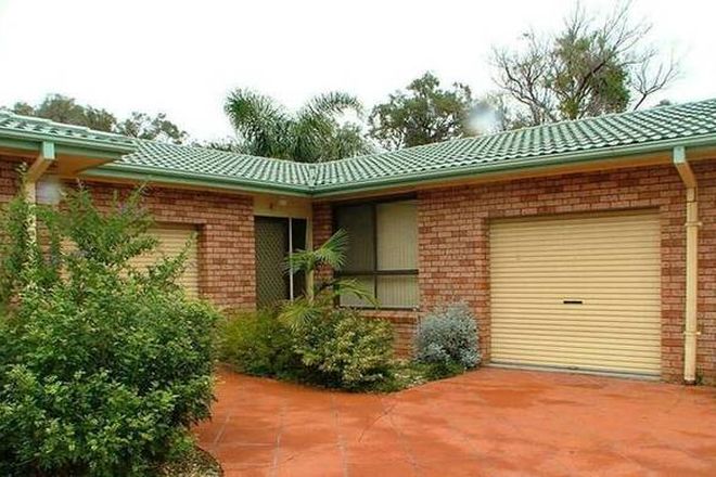 Picture of 2/36 Elizabeth Bay Drive, LAKE MUNMORAH NSW 2259