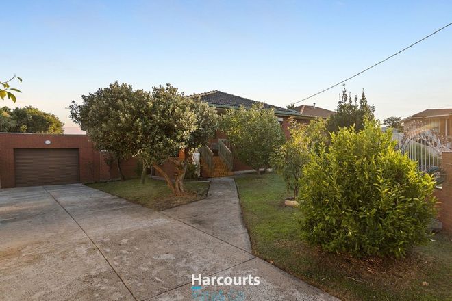 Picture of 1 Sladen Close, THOMASTOWN VIC 3074