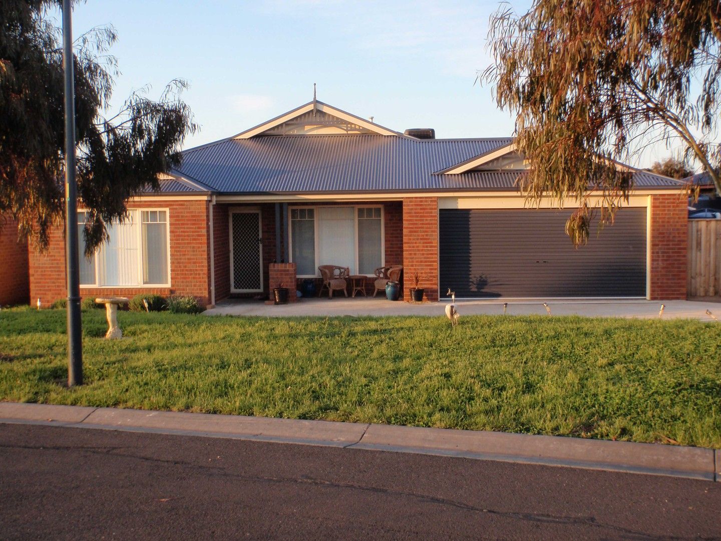 4 bedrooms House in 8 Bolton Reserve Lane KYNETON VIC, 3444