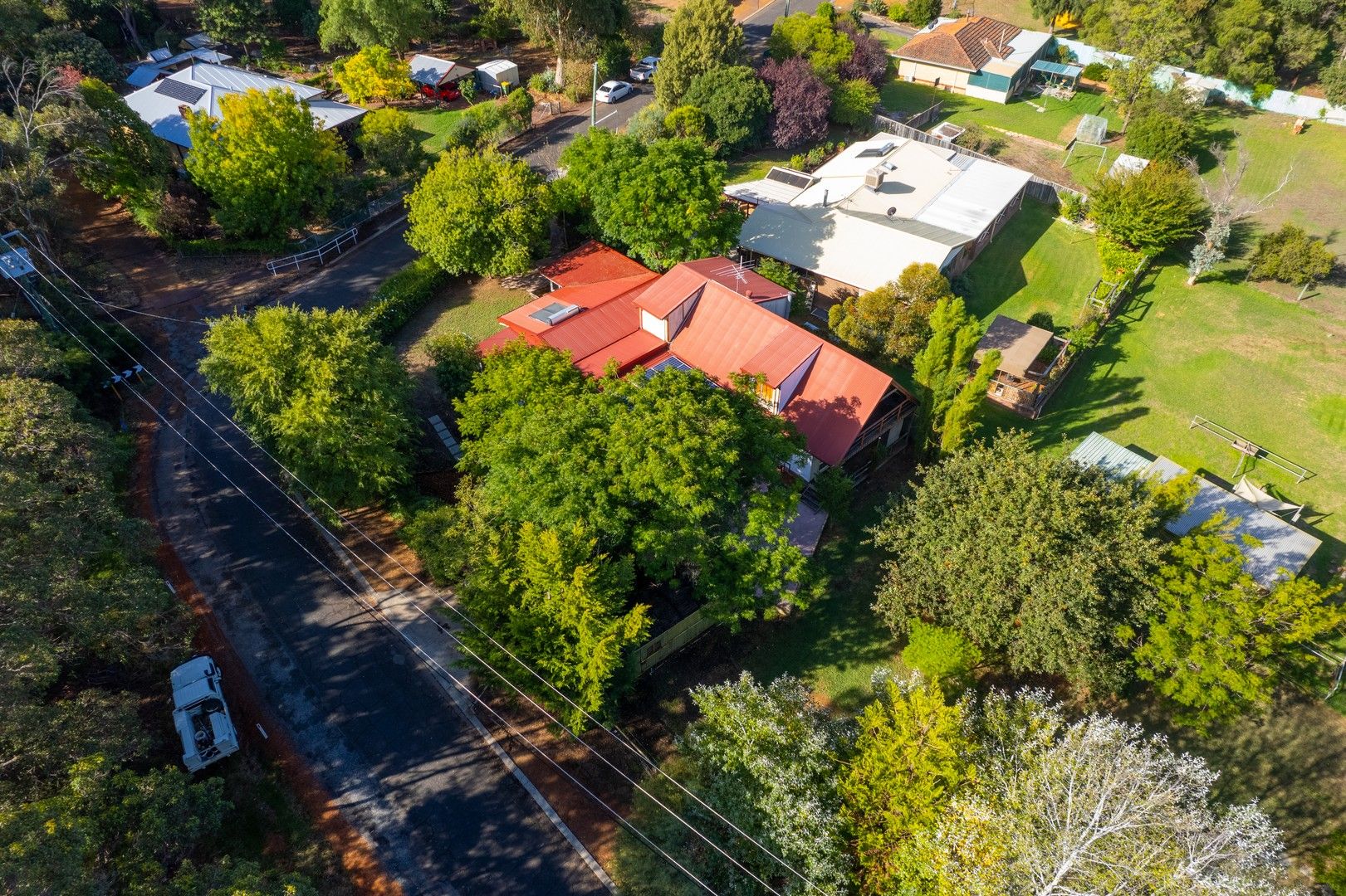 2 Barlow Street, Sawyers Valley WA 6074, Image 0