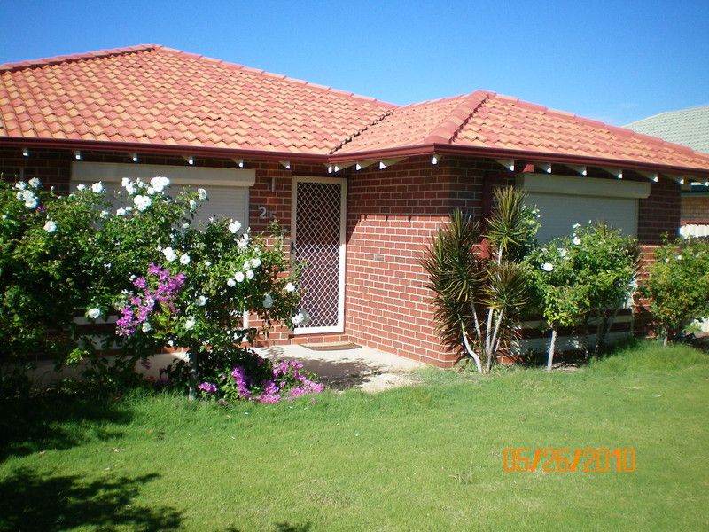 25 Weeloo Road, Waggrakine WA 6530, Image 2