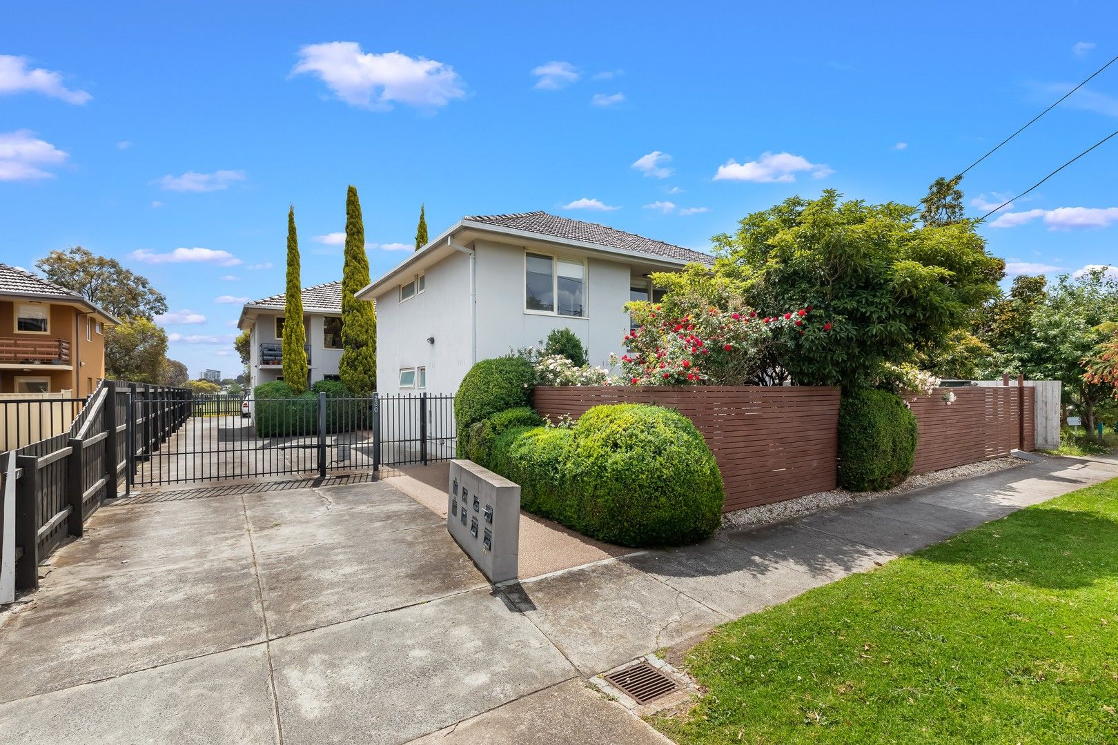 2 bedrooms Apartment / Unit / Flat in 4/230 Rathmines Street FAIRFIELD VIC, 3078