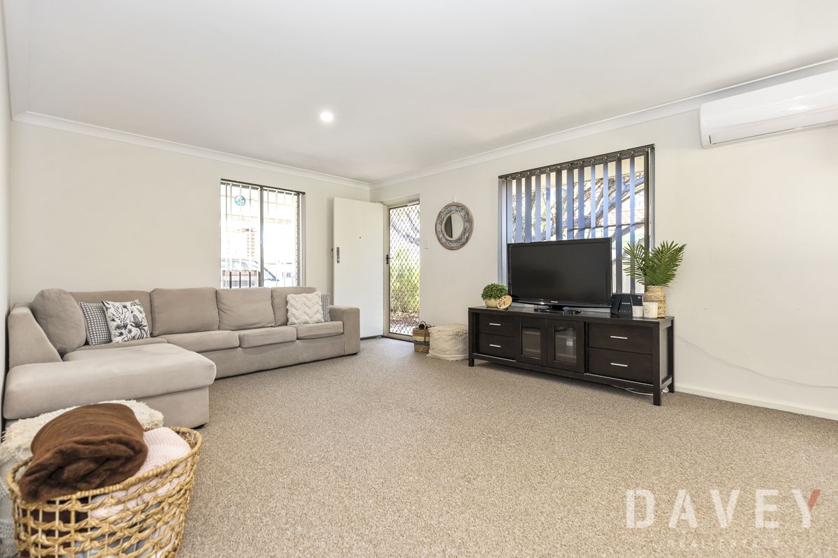 23 Hertha Place, Innaloo WA 6018, Image 1