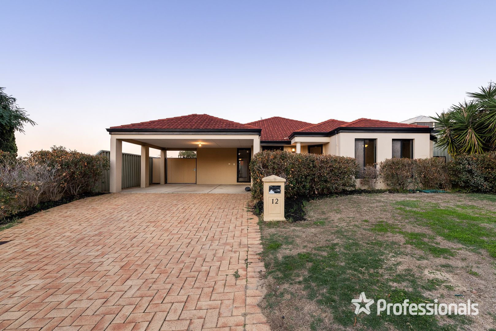 12 Waitch Loop, Beeliar WA 6164, Image 2