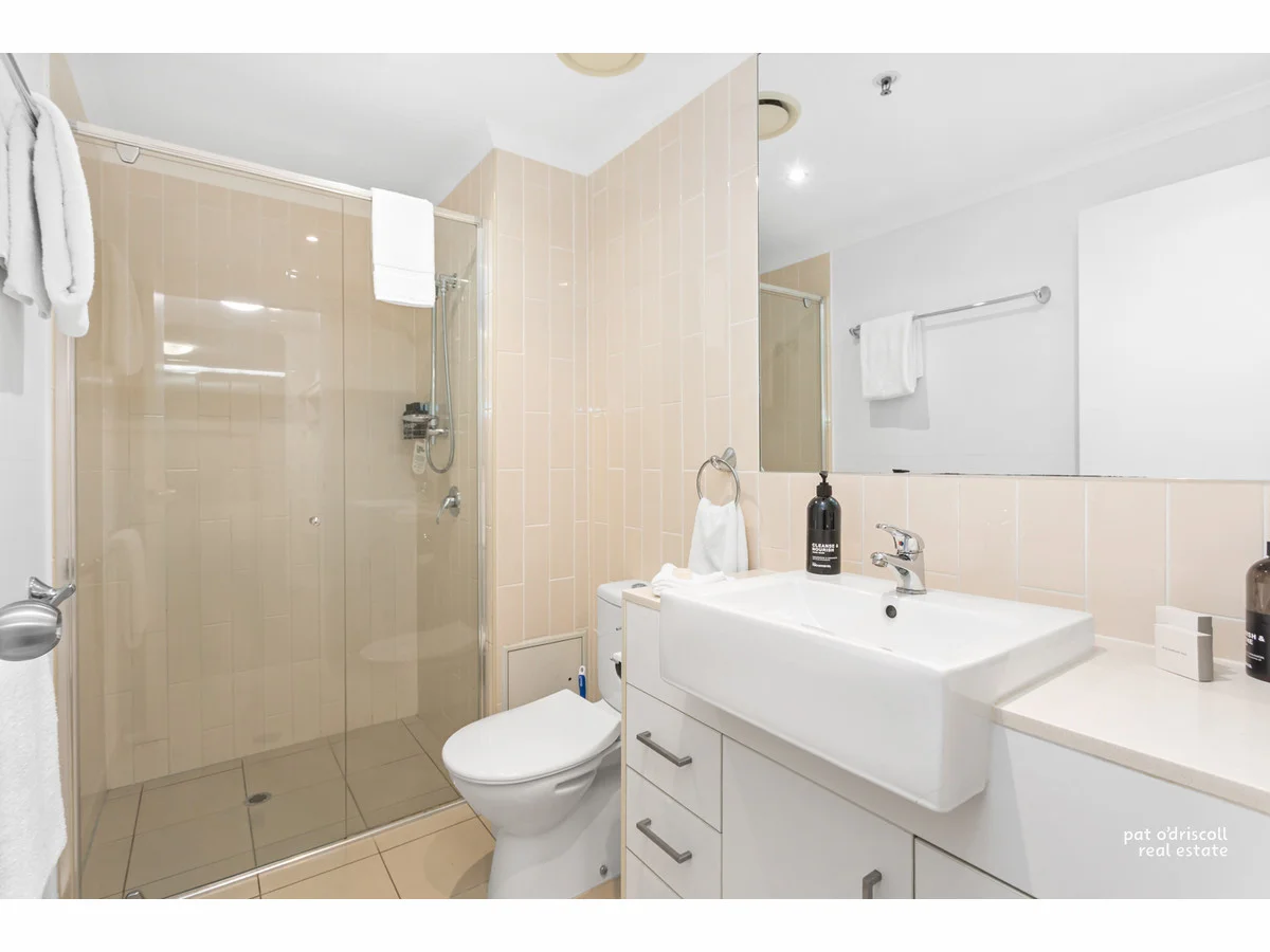 Additional image 7 of 1003/102-108 Victoria Parade, Rockhampton City QLD 4700