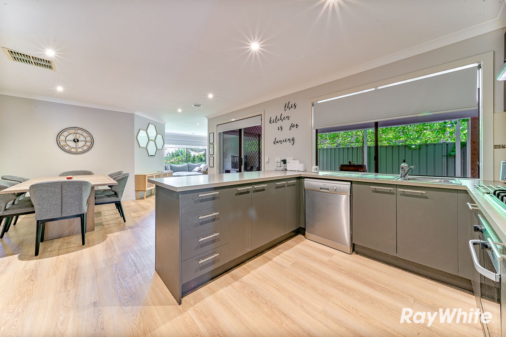 16 Parklands Way, Maiden Gully VIC 3551 House For Rent Domain