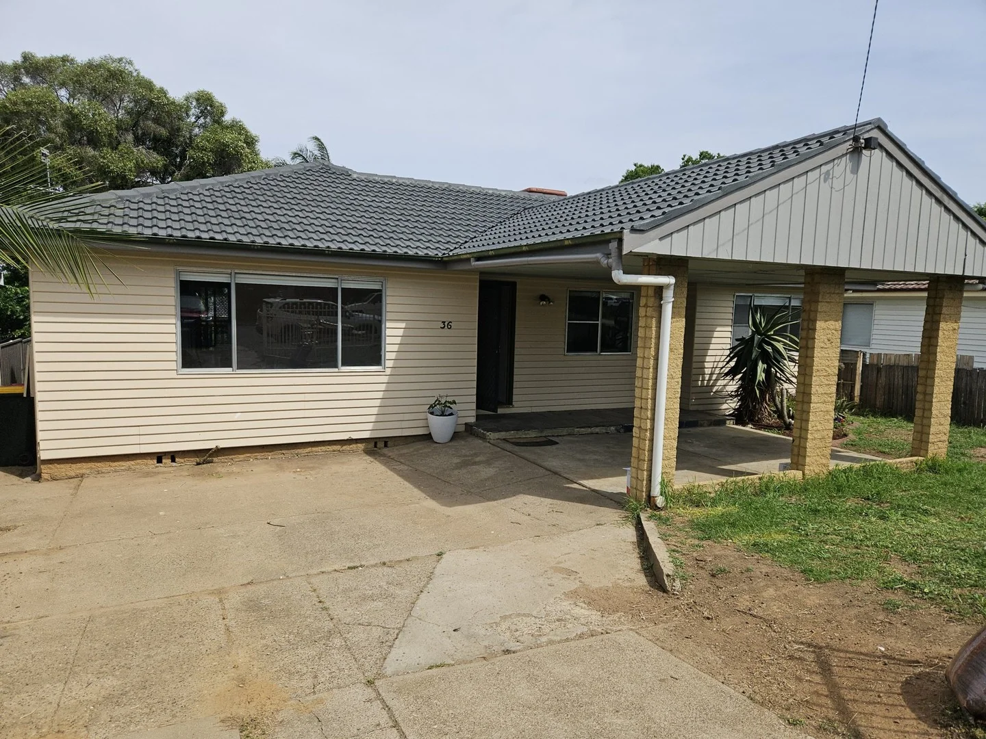 36 John Street, South Tamworth NSW 2340