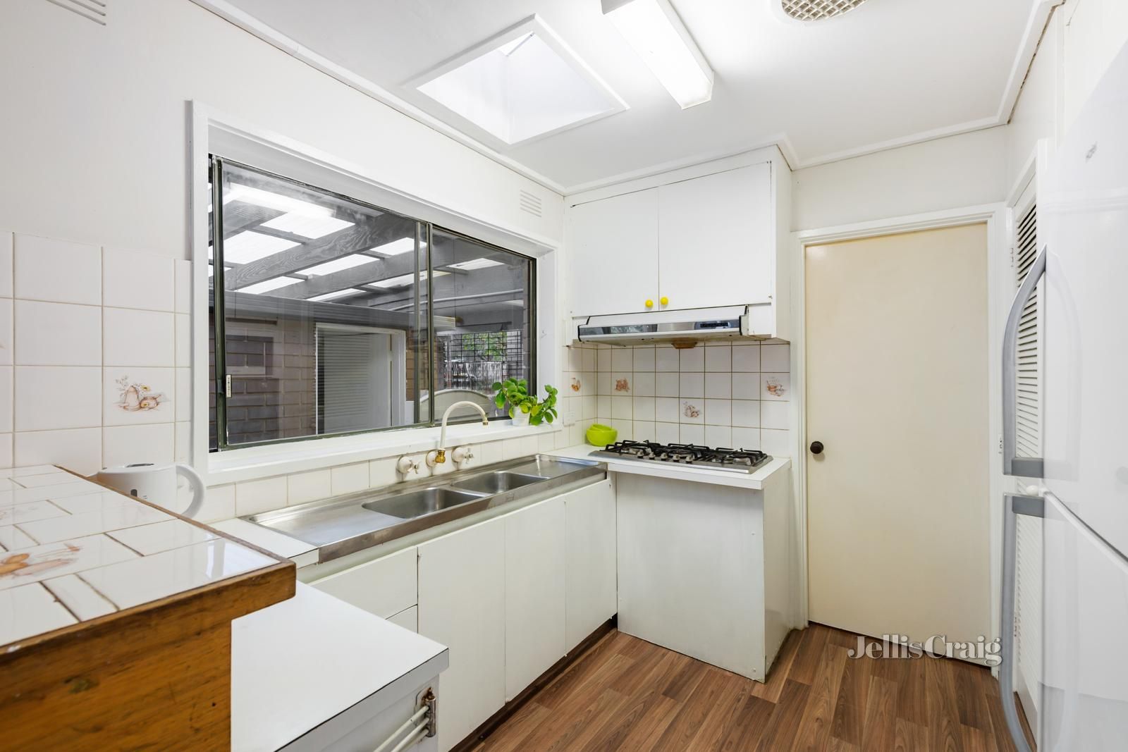 11 Somerset Court Blackburn South VIC 3130 House For Rent $750