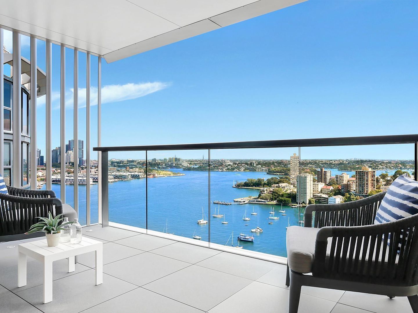 1306/88 Alfred Street, Milsons Point NSW 2061, Image 2