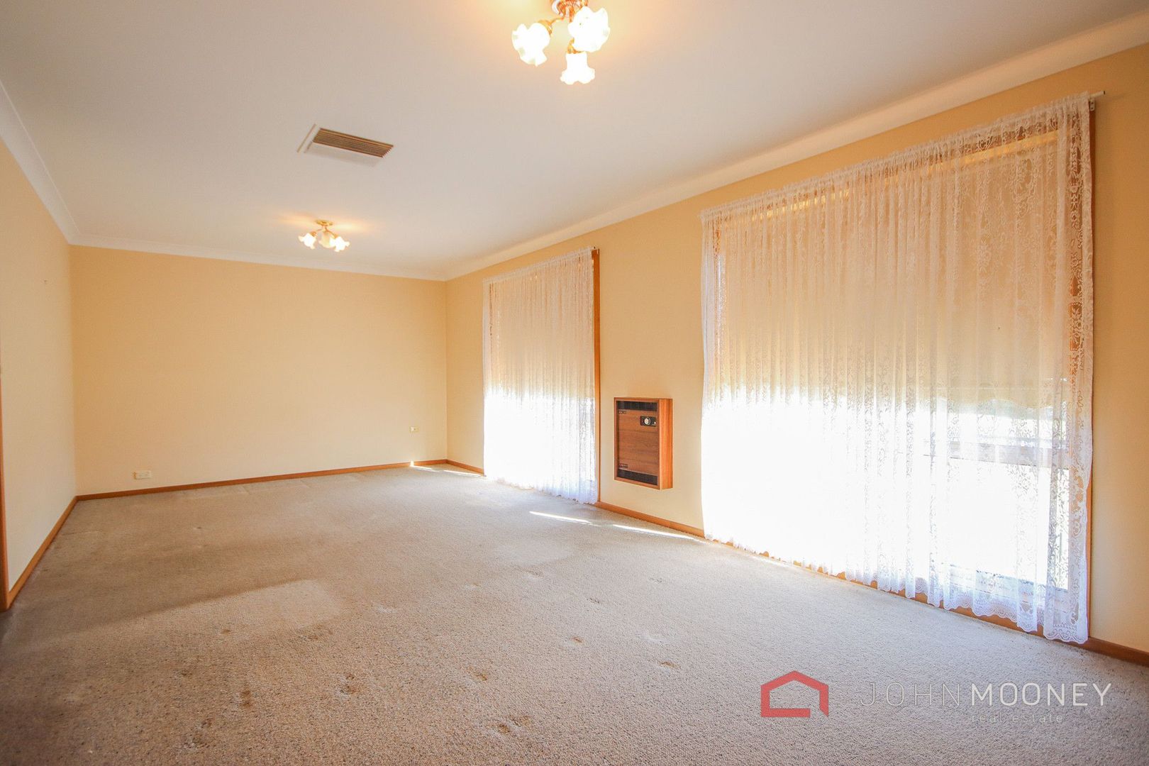 29 Overdale Drive, Bourkelands NSW 2650, Image 1