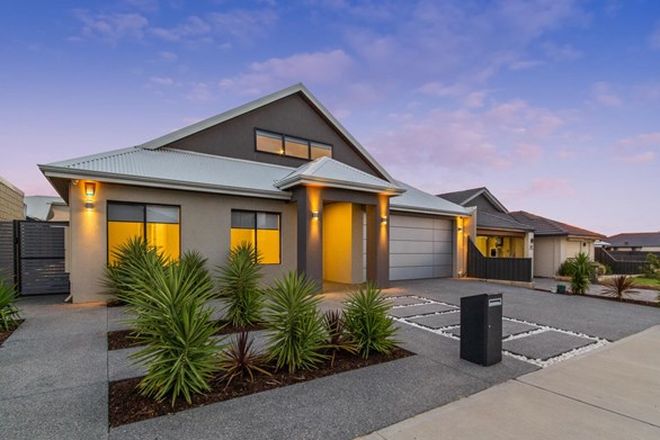 Picture of 18 Limetta Grove, LANDSDALE WA 6065