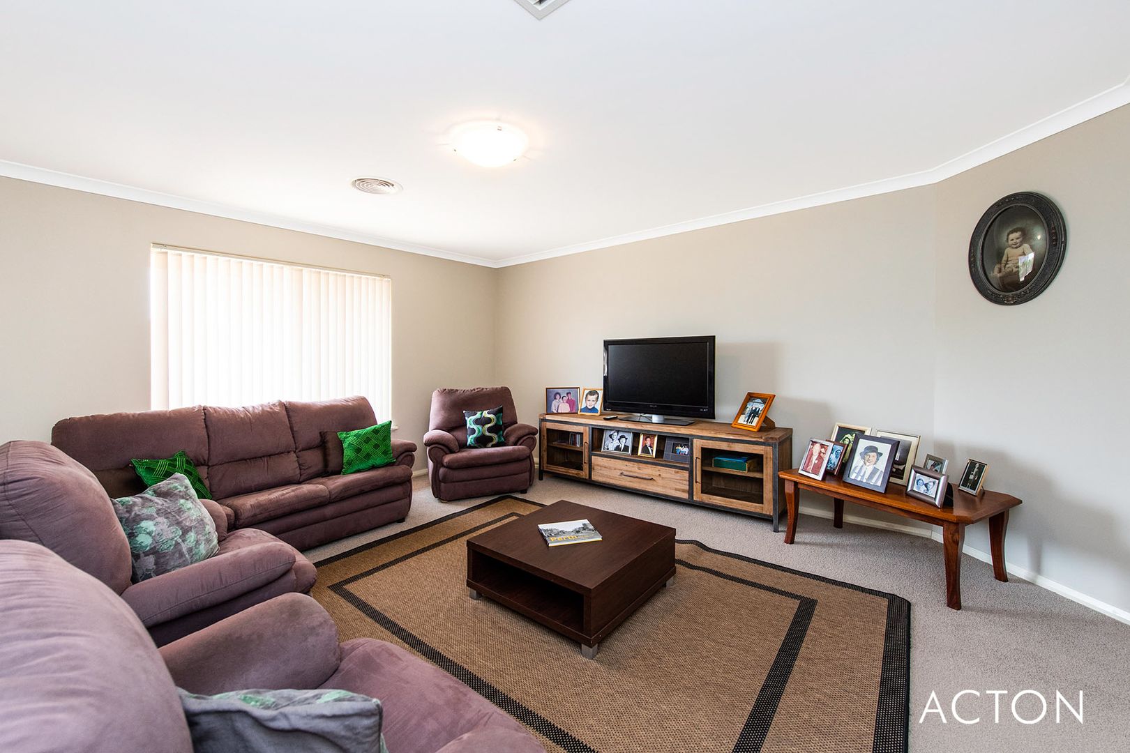 4 Wirra Lane, Lakelands WA 6180, Image 2