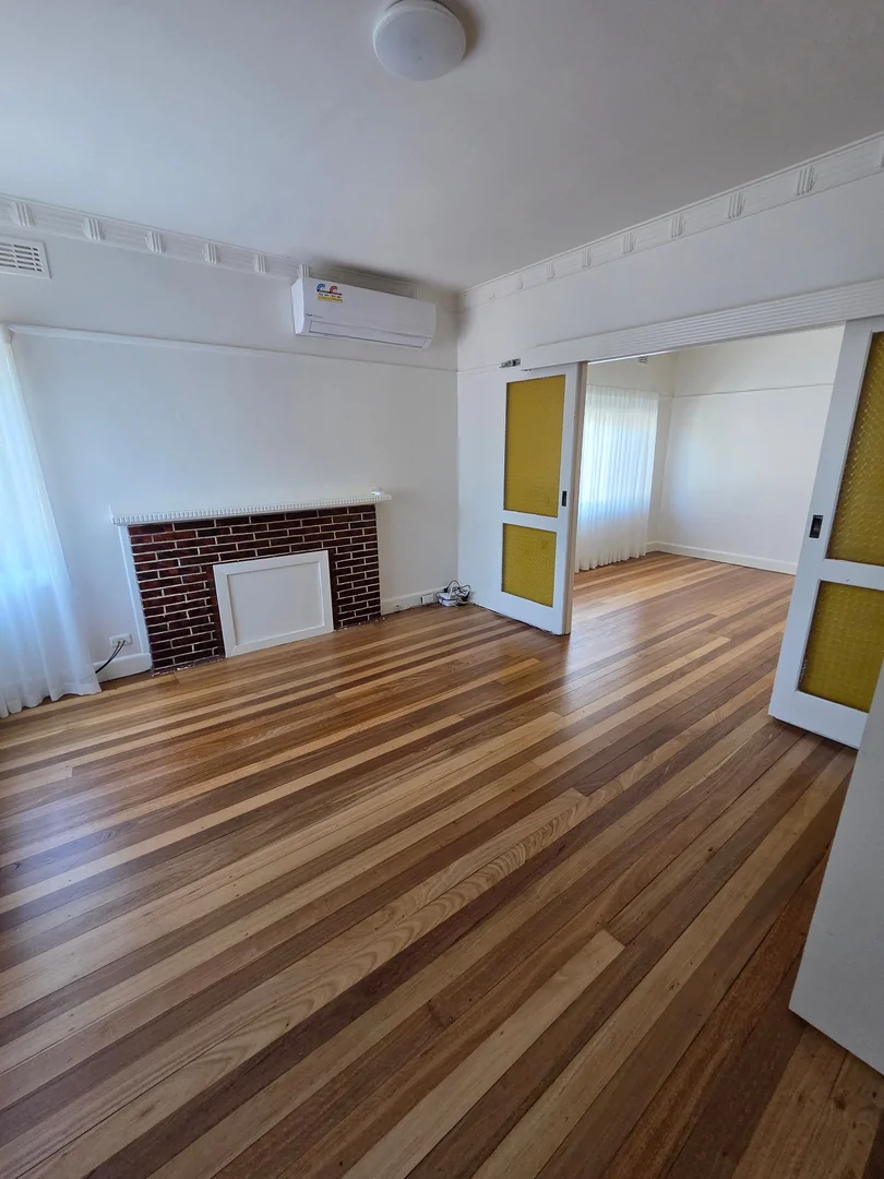 Additional image 7 of 1/1327 Centre Rd, Clayton VIC 3168