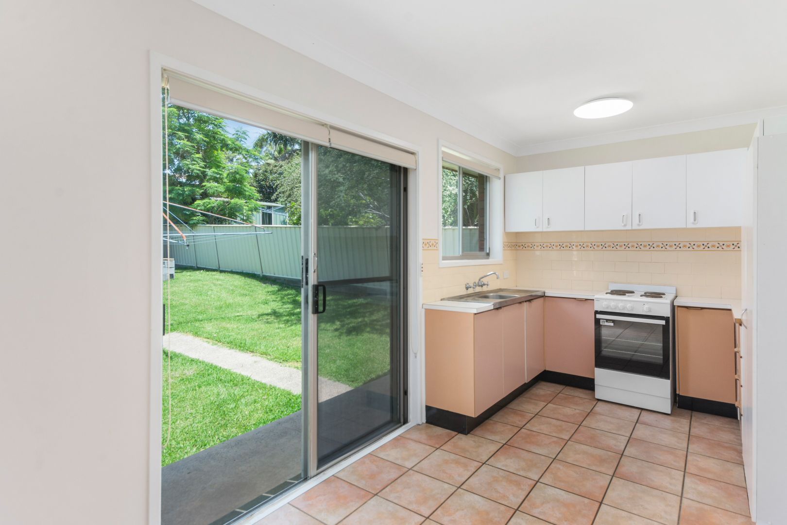 5 Gentles Avenue, Dapto NSW 2530, Image 2