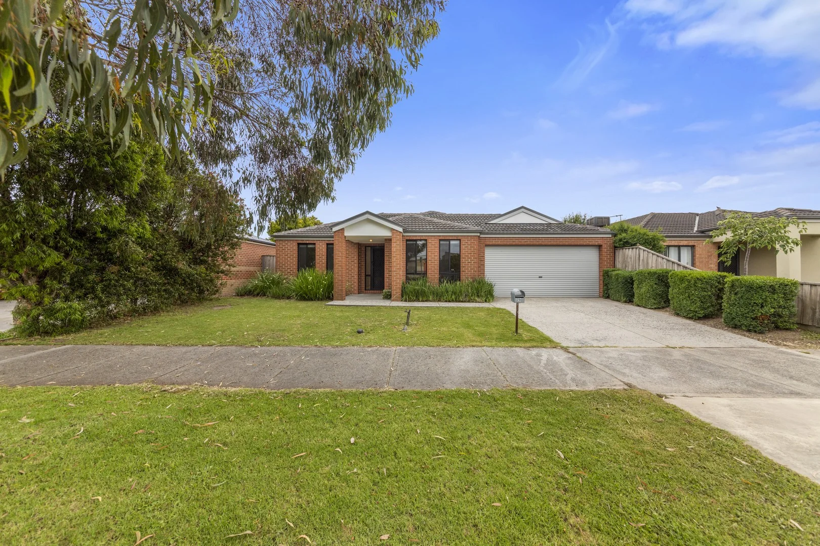 25 Syme Road, Pakenham VIC 3810