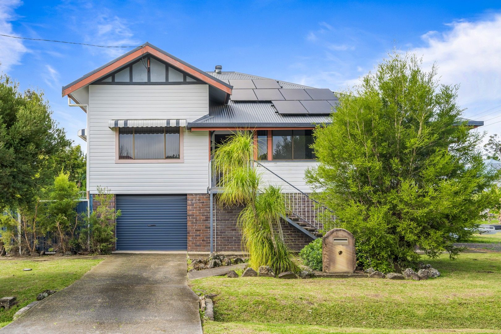 5 bedrooms House in 22 Centre Street SOUTH LISMORE NSW, 2480