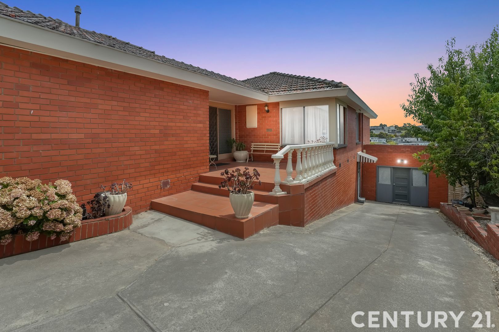 13 Rickard Street, Avondale Heights VIC 3034 House For Rent Domain