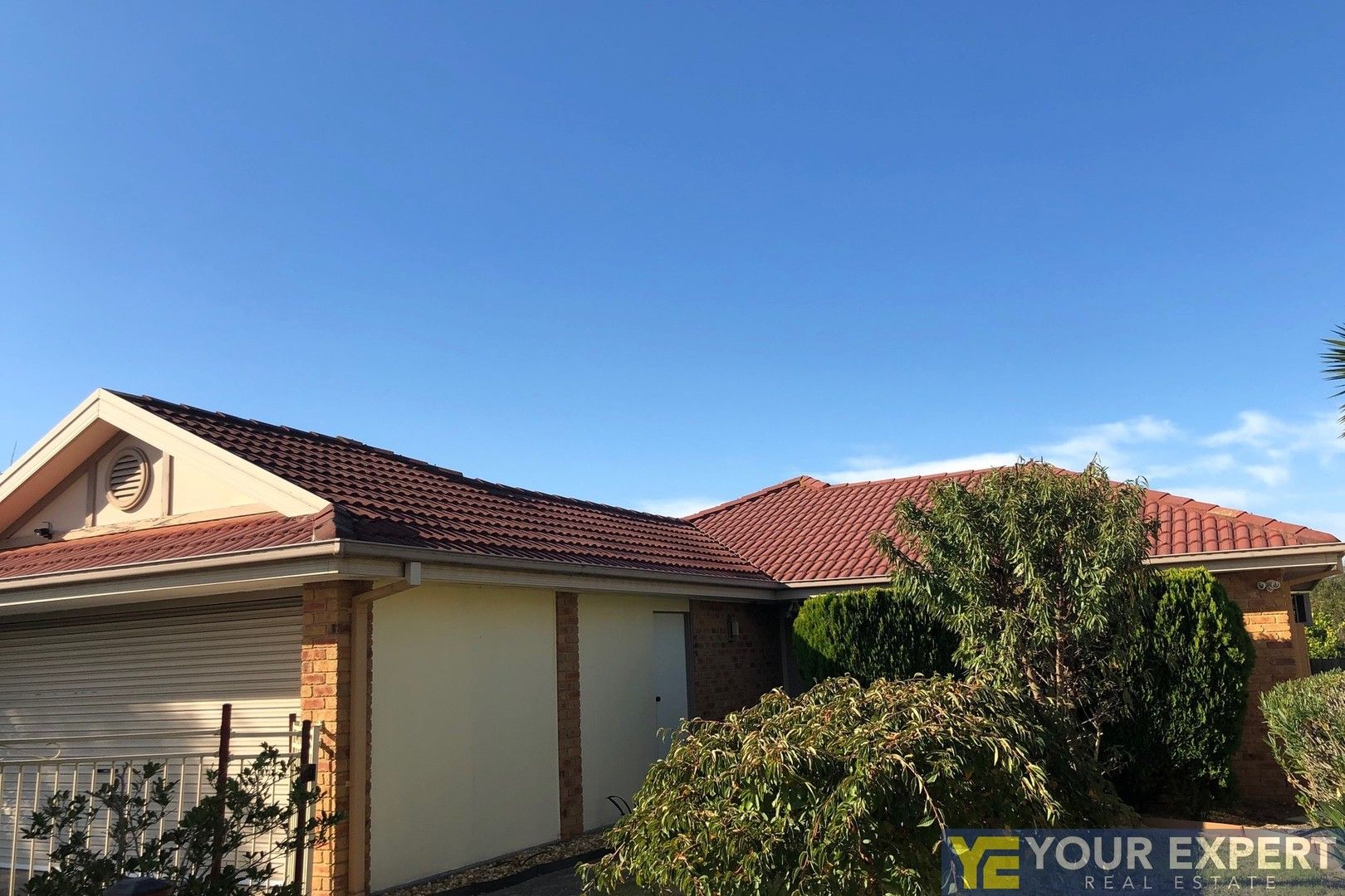 3 bedrooms House in 102 Strathaird Drive NARRE WARREN SOUTH VIC, 3805