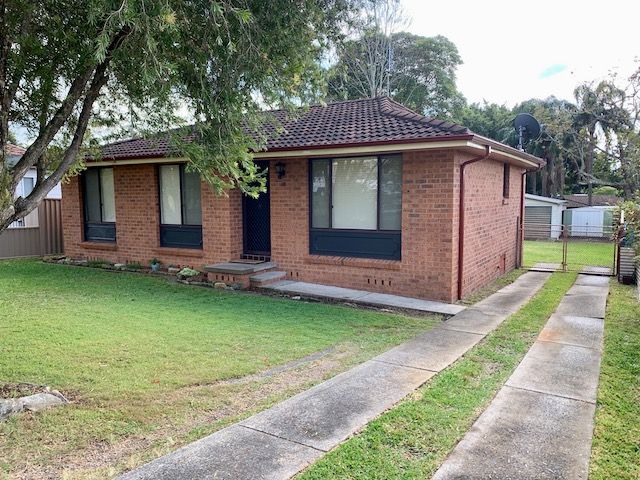 18 Campbell Parade, Mannering Park NSW 2259, Image 0