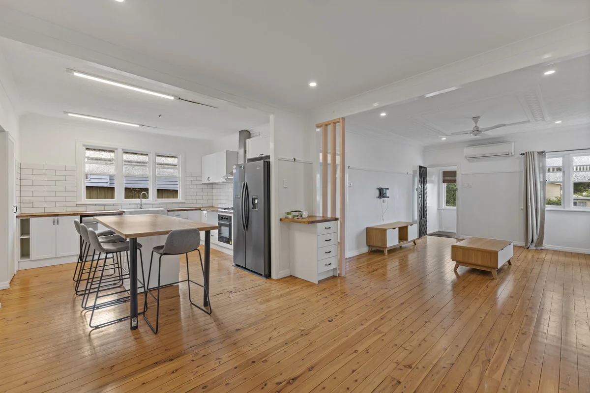 Additional image 3 of 256 Campbell Street, Newtown QLD 4350