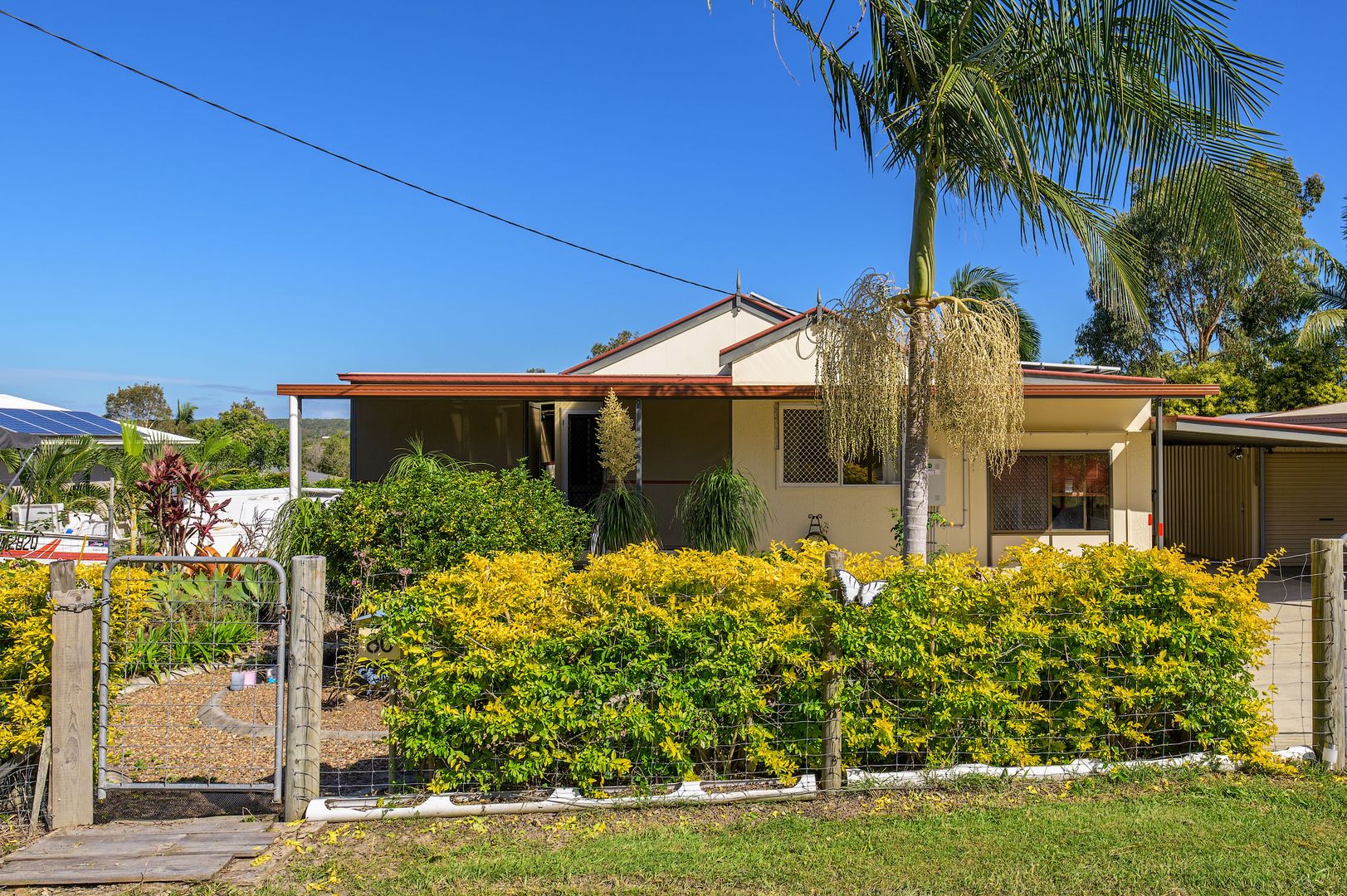 80 Bayside Road, Cooloola Cove Property History & Address Research