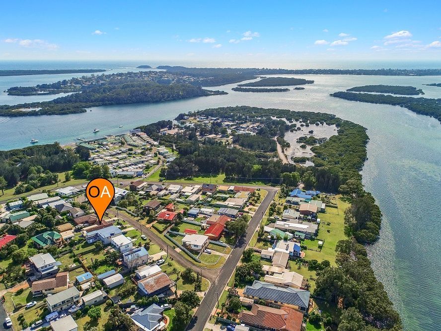 15 Spies Avenue, Greenwell Point Property History & Address Research