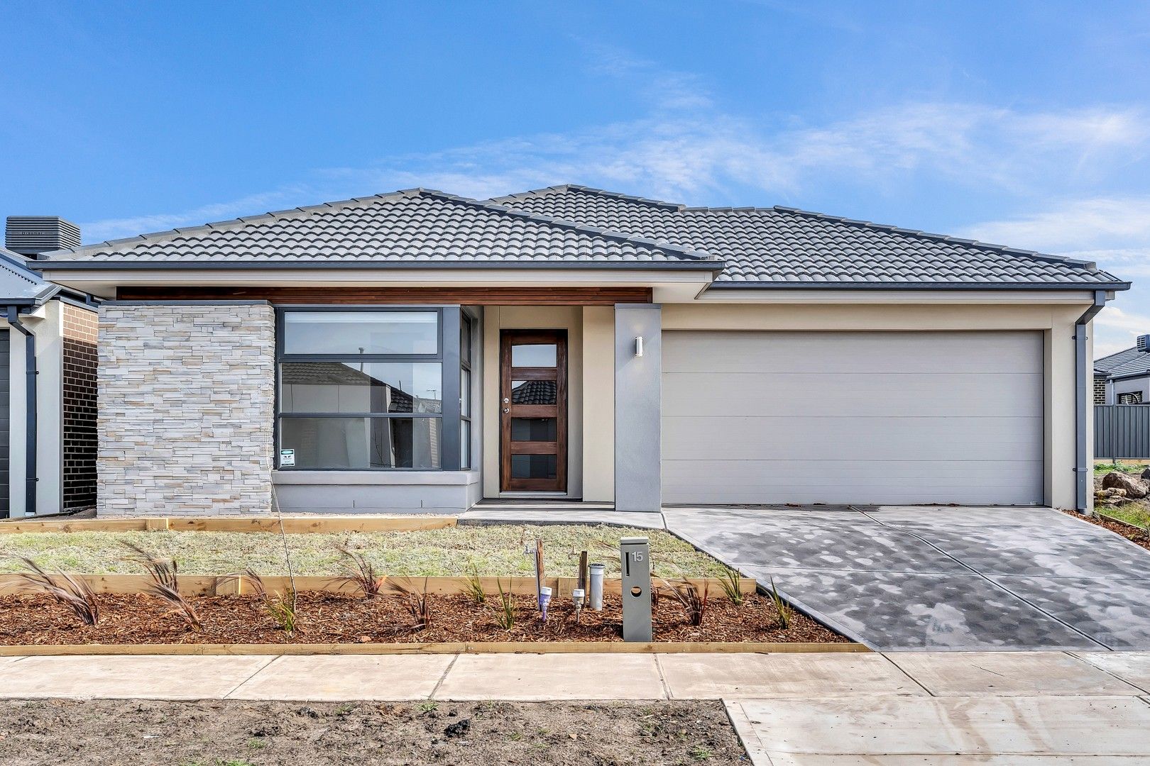 15 Erasmus Avenue, Craigieburn VIC 3064, Image 0