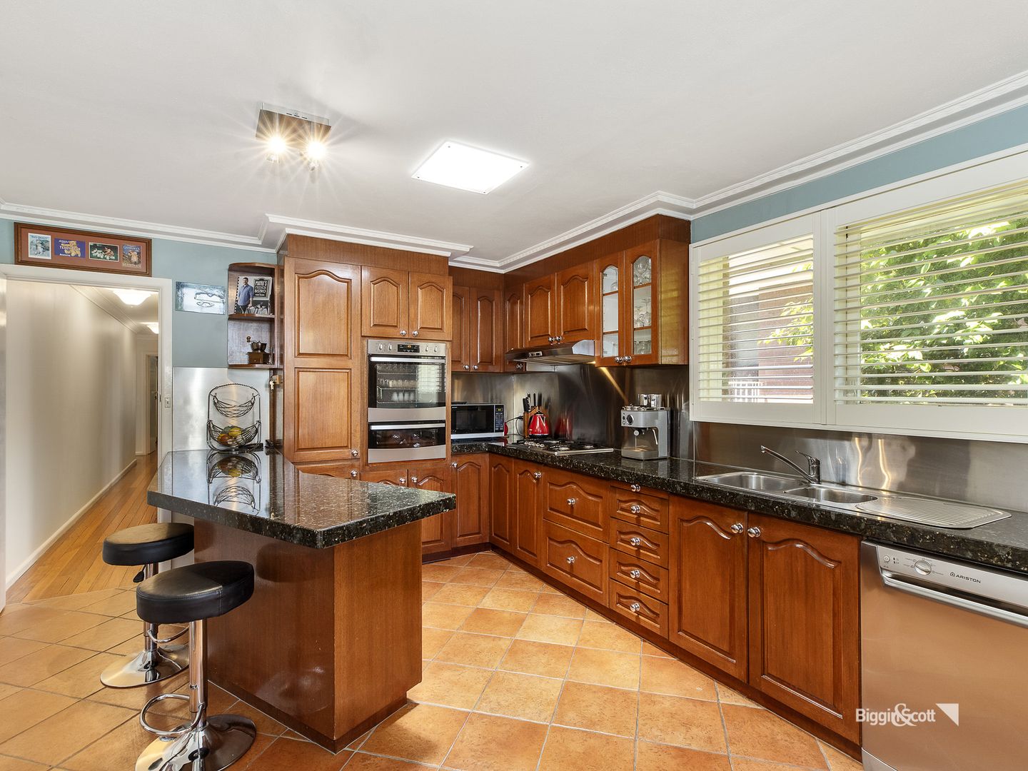 36 Lyon Road, Viewbank VIC 3084, Image 2