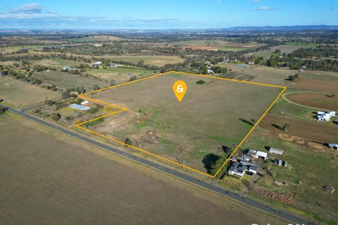 Picture of 42 Old Bomen Road, CARTWRIGHTS HILL NSW 2650