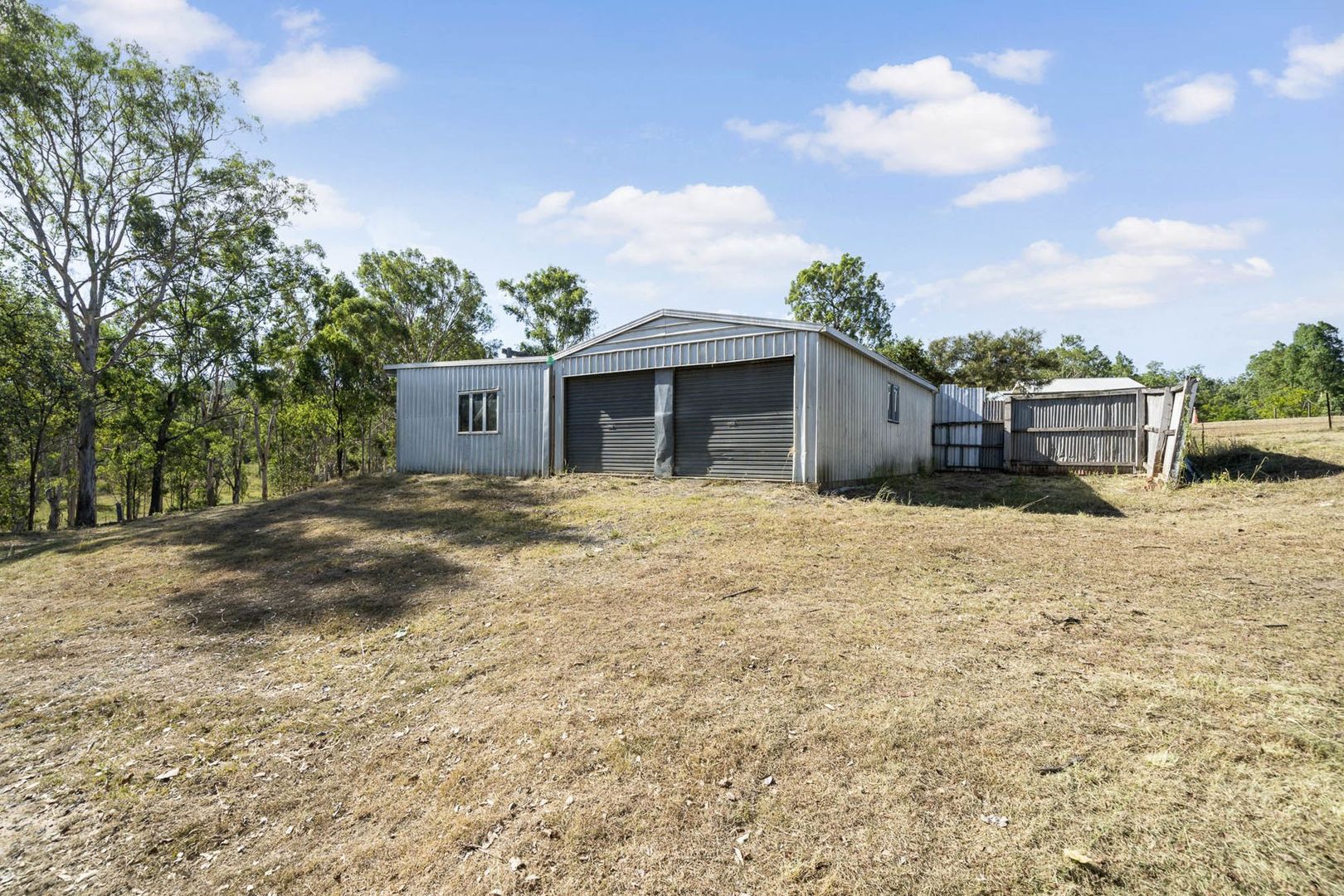 196 Koreelah Street, Upper Lockyer QLD 4352, Image 2