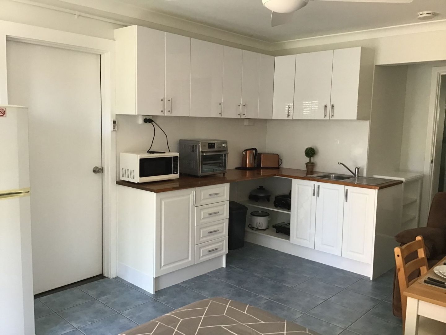 114B Kent Street, Tamworth NSW 2340 Studio For Rent Domain
