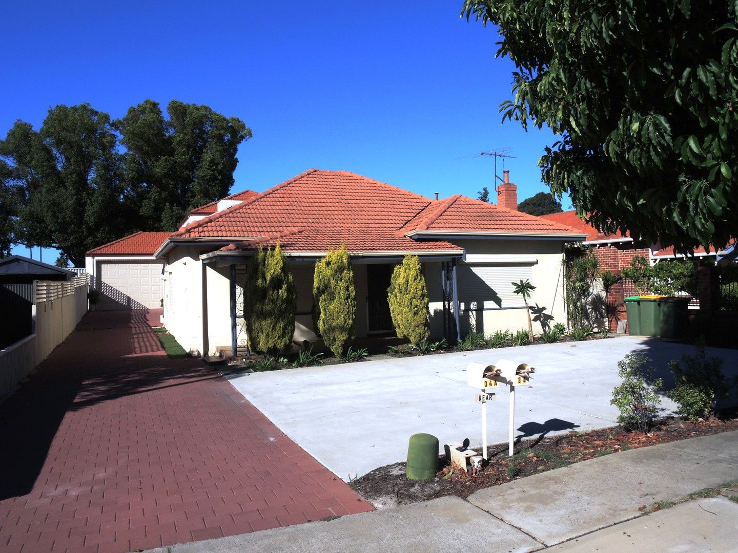 3 bedrooms House in 34 Hotham Street BAYSWATER WA, 6053