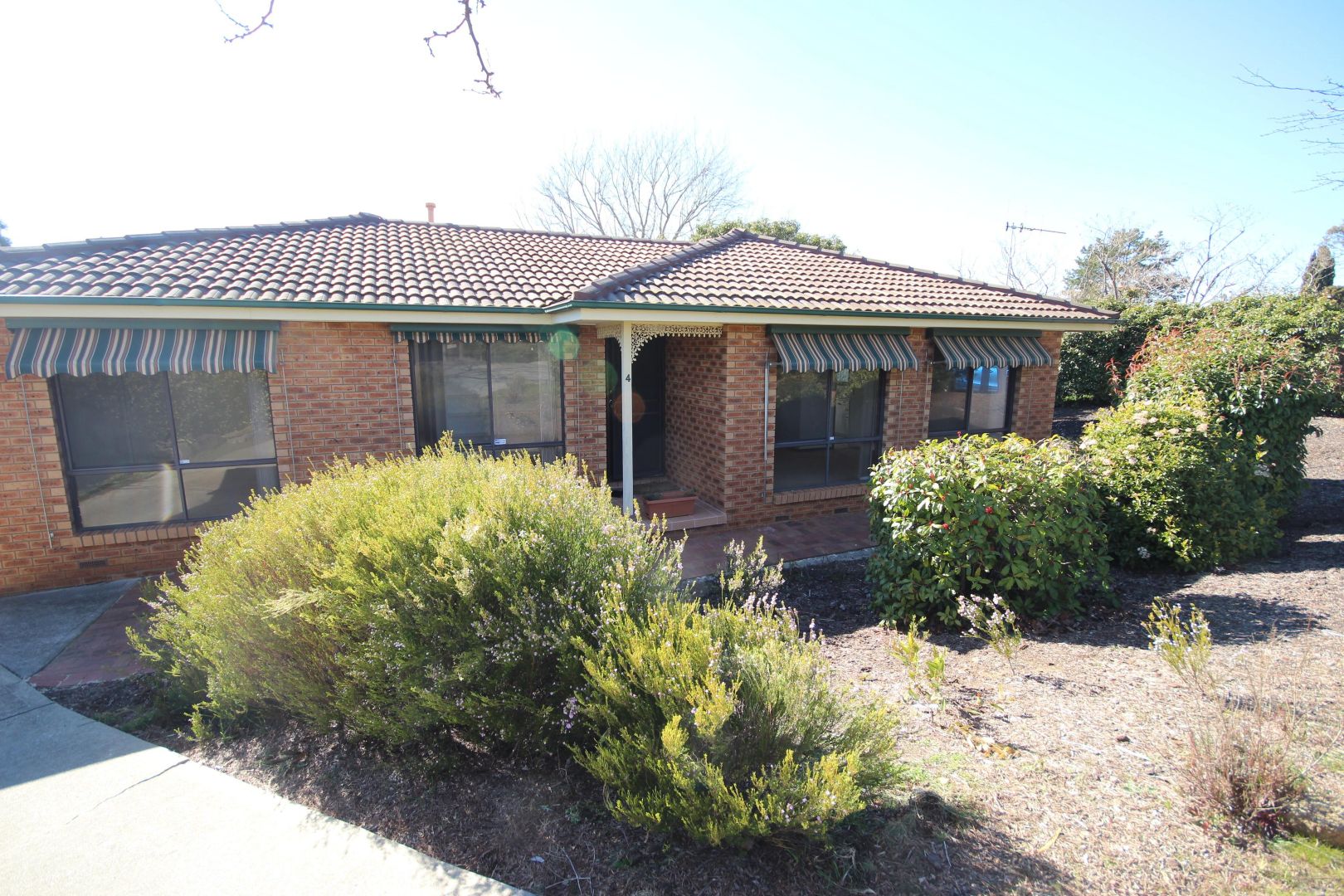 4 Absolon Place, Mckellar Property History & Address Research Domain