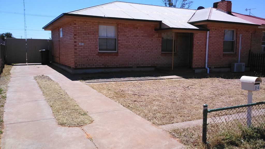 2 bedrooms House in 24 Quirke Avenue WHYALLA STUART SA, 5608