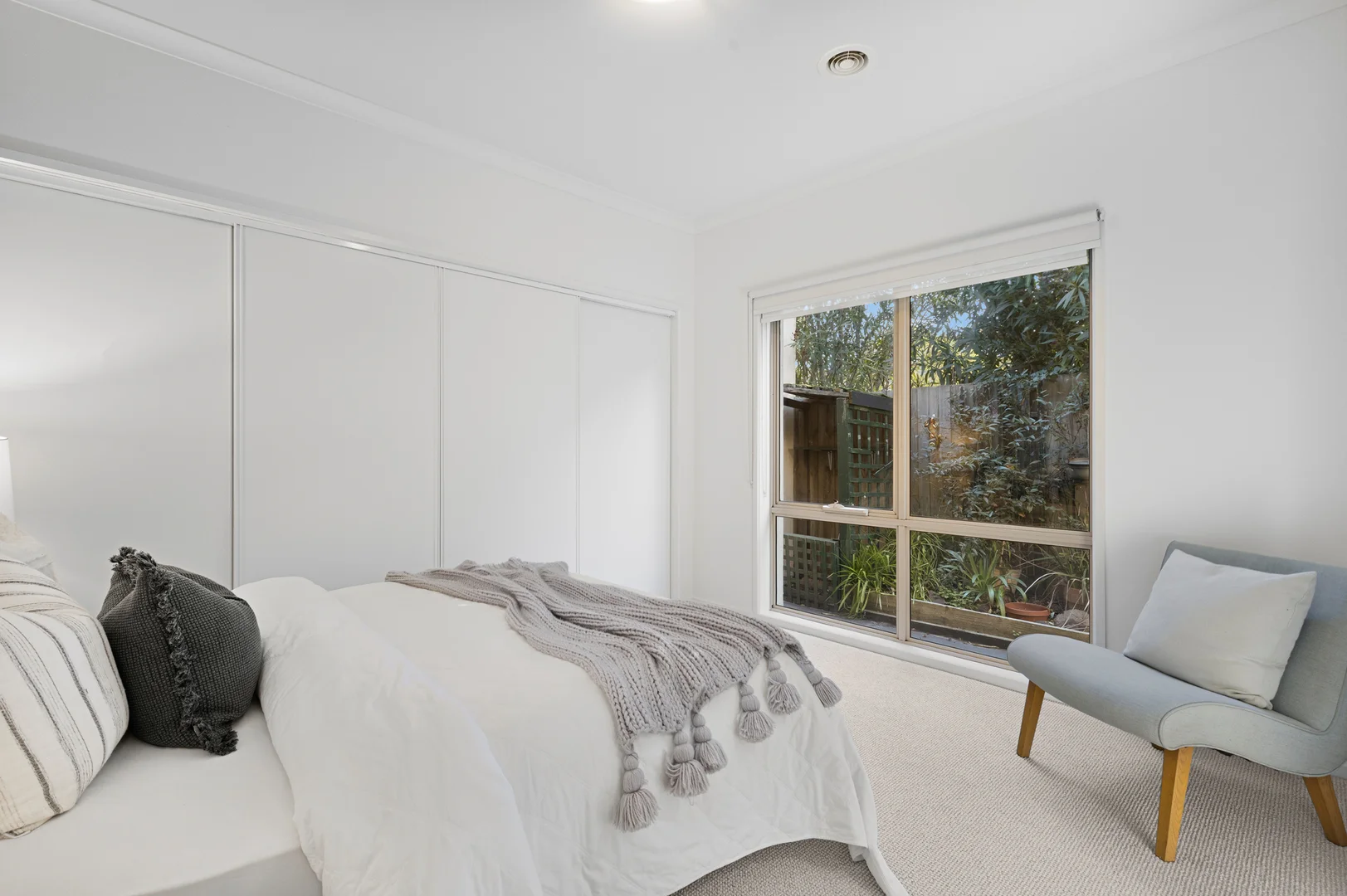 Additional image 7 of 2/61 Strachans Road, Mornington VIC 3931