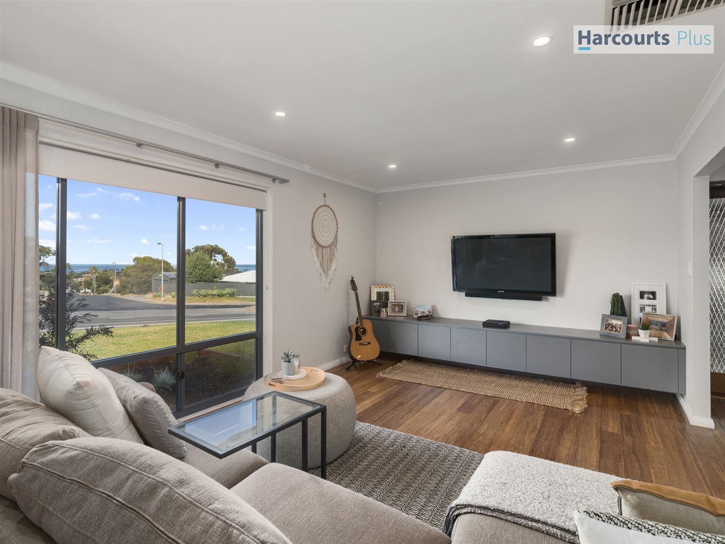 250 The Cove Road, Hallett Cove SA 5158, Image 2